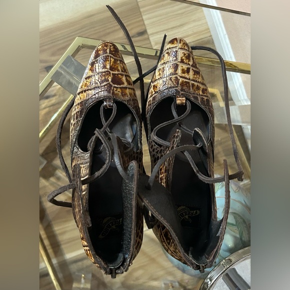 Freebird by Steven Joyce Croc-Embossed Lace-Up Block Heeled Pumps Size 7 - Picture 12 of 13